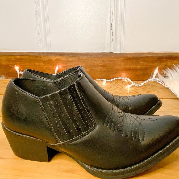 Nasty Gal Low Cut Western Boot - Picture 3 of 4